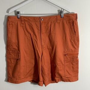 Columbia Men’s Cargo pants, Size 40, gently used condition